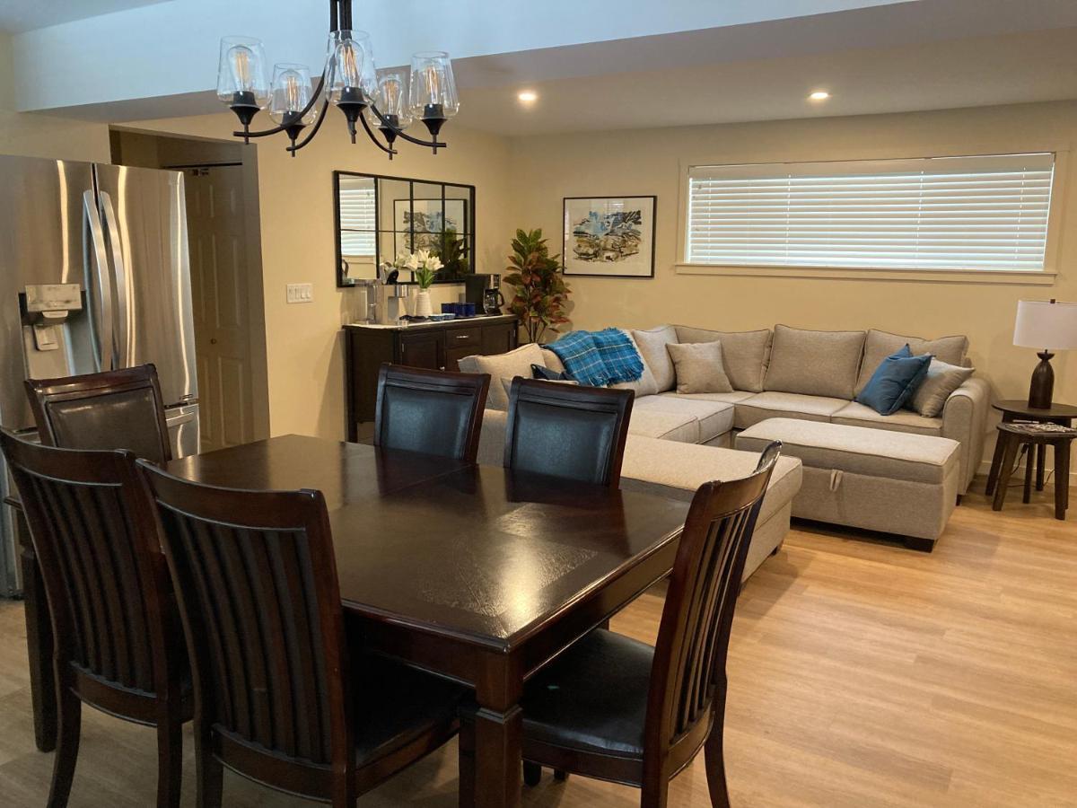 פנטיקטון Bright Poolside Walkout Two Bedroom Basement Suite In The Okanagan מראה חיצוני תמונה