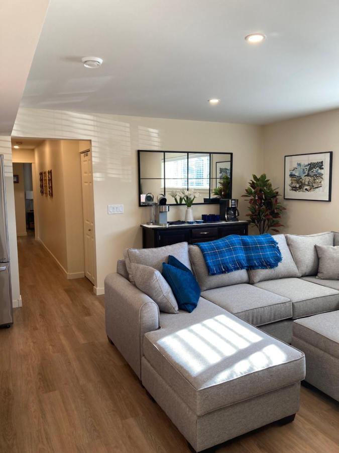 פנטיקטון Bright Poolside Walkout Two Bedroom Basement Suite In The Okanagan מראה חיצוני תמונה